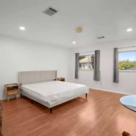 Coliving in Southeast Austin - South Austin, Austin