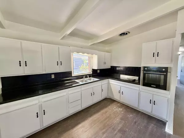 Coliving in East Lake-Orient Park - East Tampa, Tampa