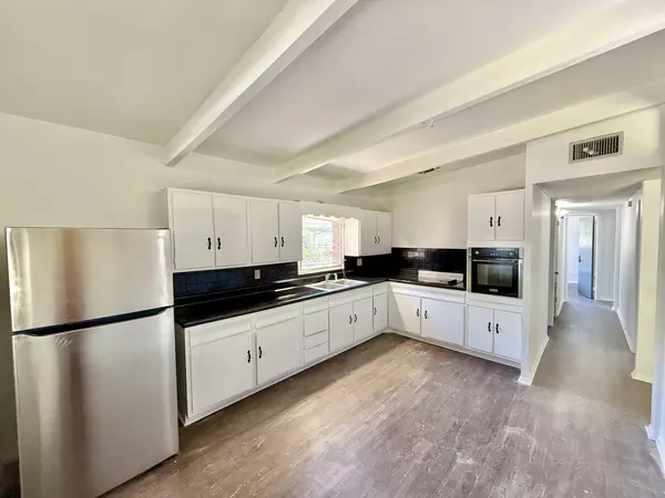 Coliving in East Lake-Orient Park - East Tampa, Tampa