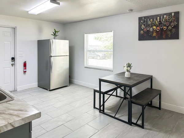 Coliving in Grant Park Tampa - East Tampa, Tampa