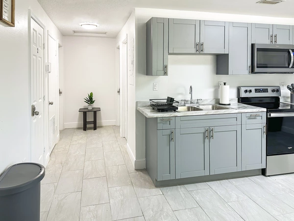 Coliving in Grant Park Tampa - East Tampa, Tampa