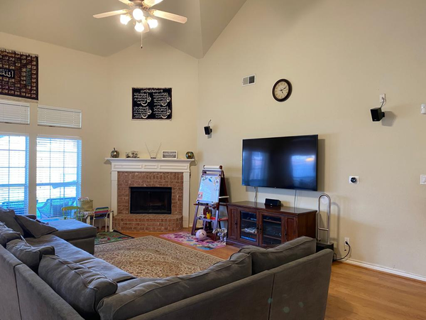 Coliving in Sachse - Ne Dallas, Dallas