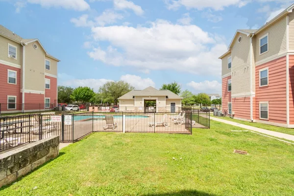 4 bedrooms apartment for rent in East Riverside Oltorf - South Central Austin, Austin