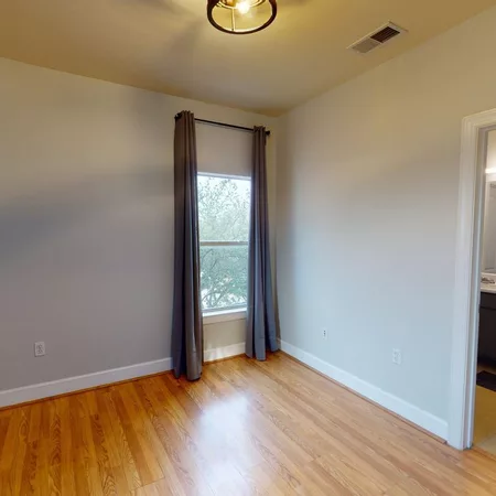 4 bedrooms apartment for rent in East Riverside Oltorf - South Central Austin, Austin