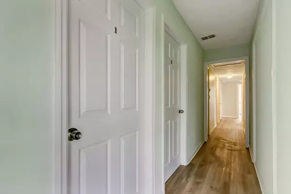 Coliving in Cedar Hills - Westside, Jacksonville