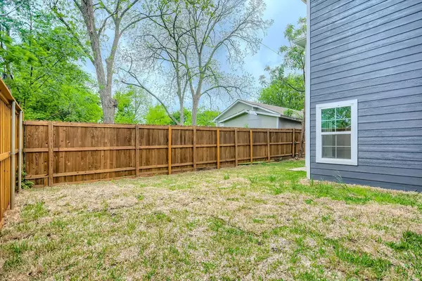 3 bedrooms apartment for rent in Oak Cliff - Sw Dallas, Dallas