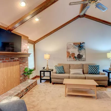 Coliving in Hill Valley - South Indy, Indianapolis