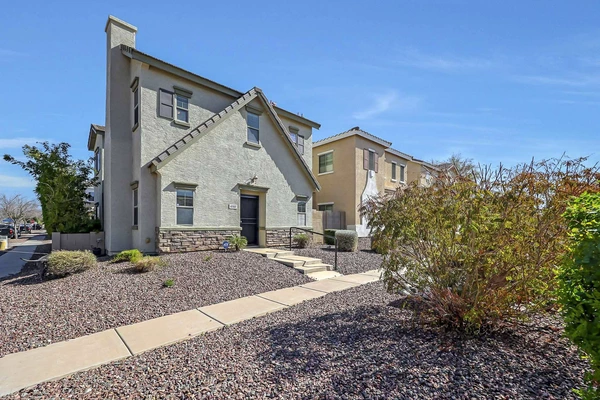 Coliving in Gilbert - SE Valley, Phoenix