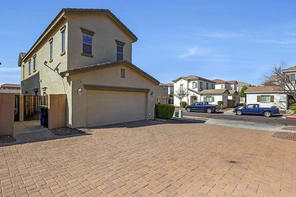 Coliving in Gilbert - SE Valley, Phoenix