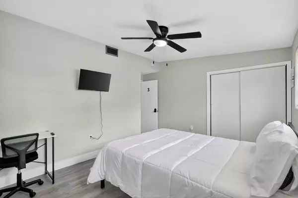 Coliving in Temple Terrace - North Tampa, Tampa