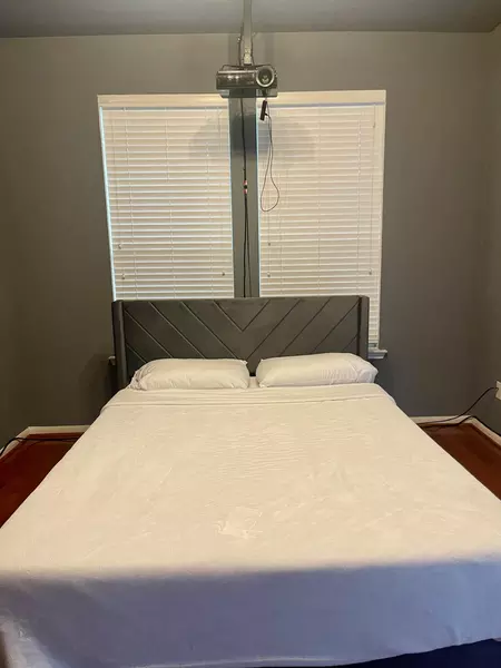 Coliving in Spring - Ne Houston, Houston