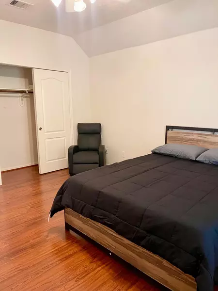 Coliving in Spring - Ne Houston, Houston