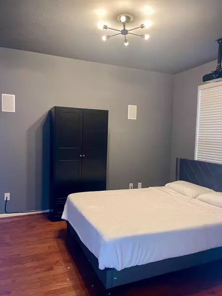 Coliving in Spring - Ne Houston, Houston