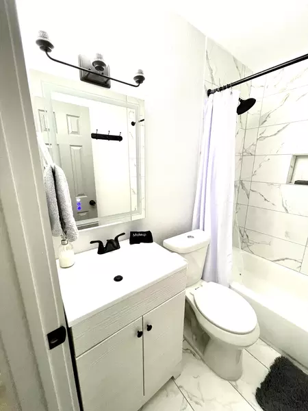 Coliving in Alamo Heights - Central SATX, San Antonio