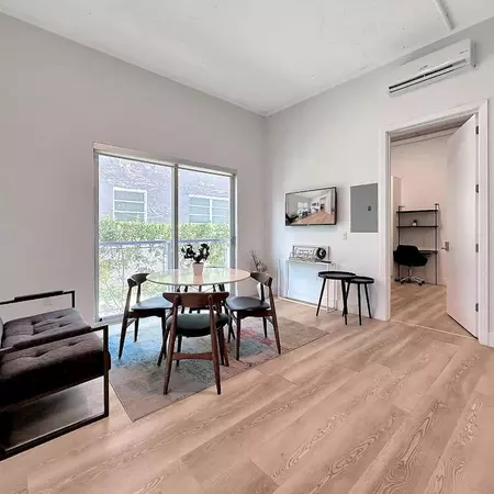 Coliving in Downtown Miami - Miami, Miami