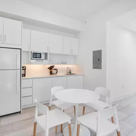 Coliving in Downtown Miami - Miami, Miami