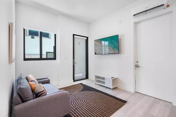 Coliving in Downtown Miami - Miami, Miami