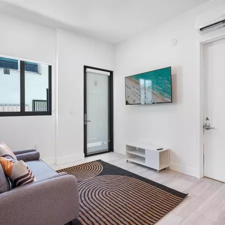 Coliving in Downtown Miami - Miami, Miami