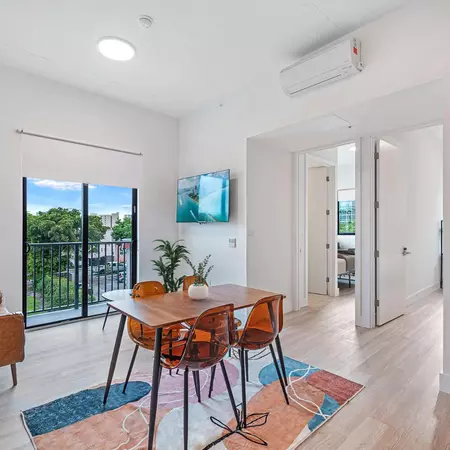 Coliving in Downtown Miami - Miami, Miami