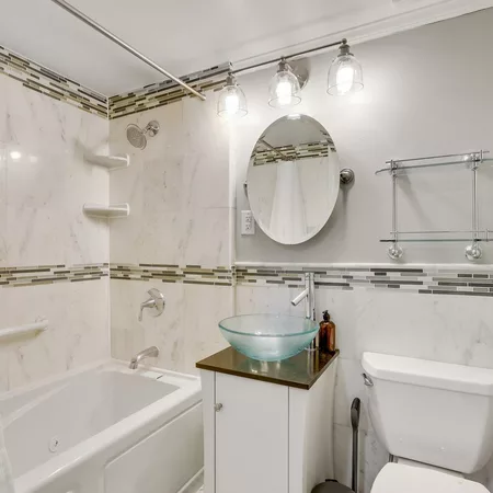 Coliving in Southwest Washington - Washington Southwest, Washington DC