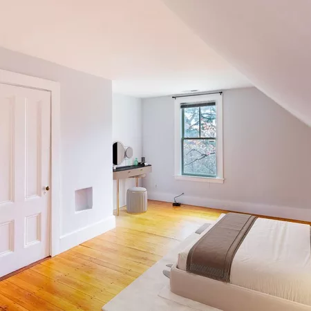 Coliving in Newton - Metro Area, Boston