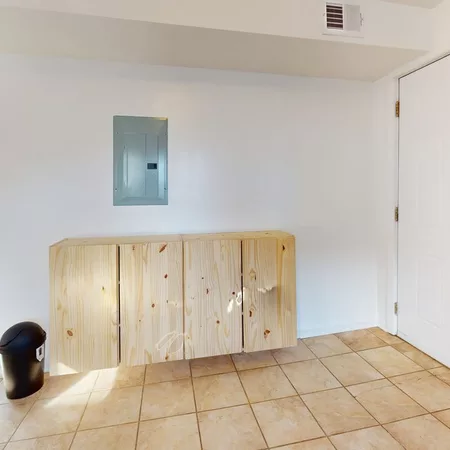Coliving in Logan Square - North Side, Chicago