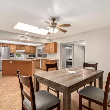 Coliving in Mesa - SE Valley, Phoenix