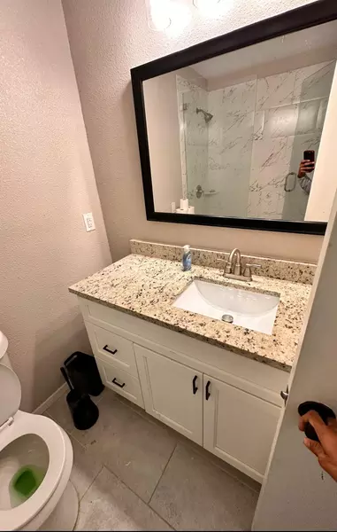 Coliving in Haltom City - Forth Worth, Dallas