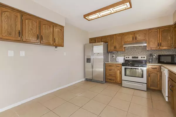 Coliving in Independence - Outer KCMO, Kansas City