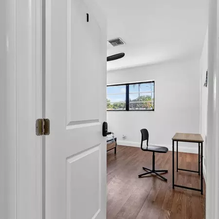 Coliving in North Miami Beach - Miami Dade, Miami