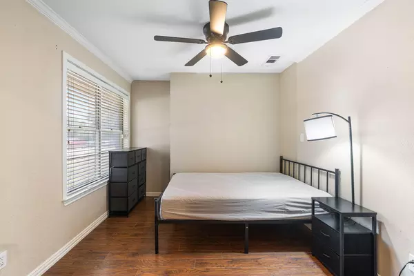 Coliving in Wolf Creek - Sw Dallas, Dallas