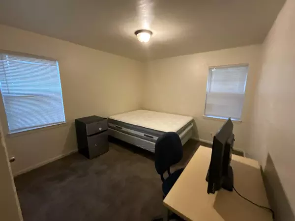Coliving in Hutchins - Se Dallas, Dallas