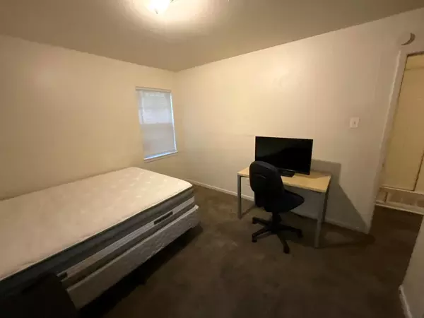Coliving in Hutchins - Se Dallas, Dallas