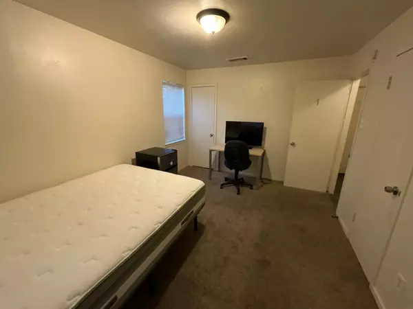 Coliving in Hutchins - Se Dallas, Dallas