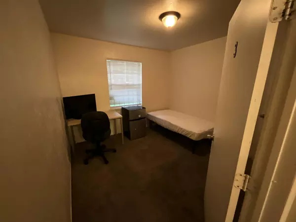 Coliving in Hutchins - Se Dallas, Dallas