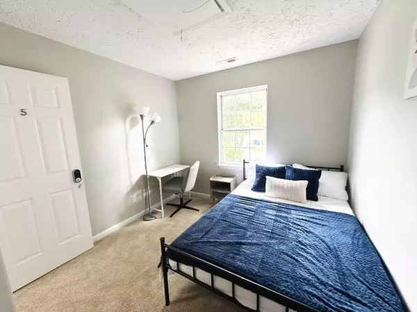 Coliving in Southeast Raleigh - South Raleigh, Raleigh