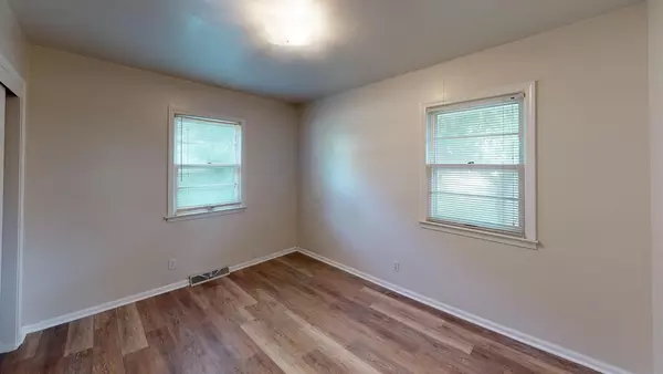Coliving in Red Bridge - KCMO, Kansas City