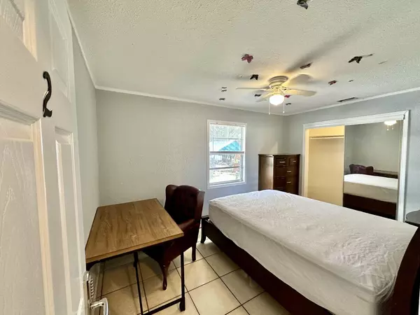 Coliving in University - North Tampa, Tampa