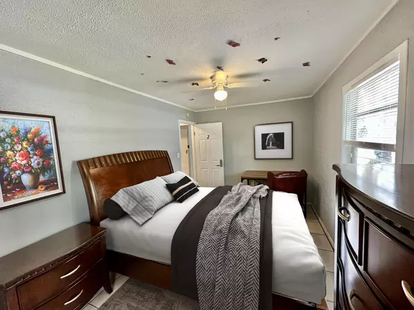 Coliving in University - North Tampa, Tampa