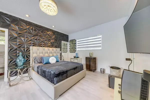 Coliving in West Park - Broward County, Miami