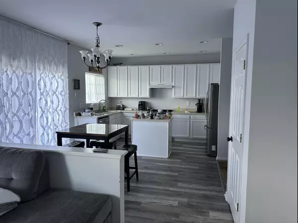 Coliving in Aurora CO - Outer Denver, Denver