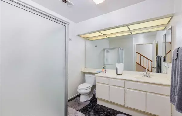 Coliving in Moreno Valley - Inland Empire, Los Angeles