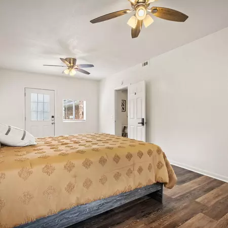 Coliving in Baymeadows - Southside, Jacksonville