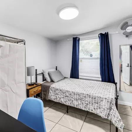 Coliving in Cedar Hills - Westside, Jacksonville