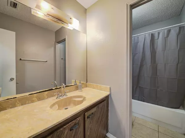 Coliving in Pleasant Grove - Se Dallas, Dallas