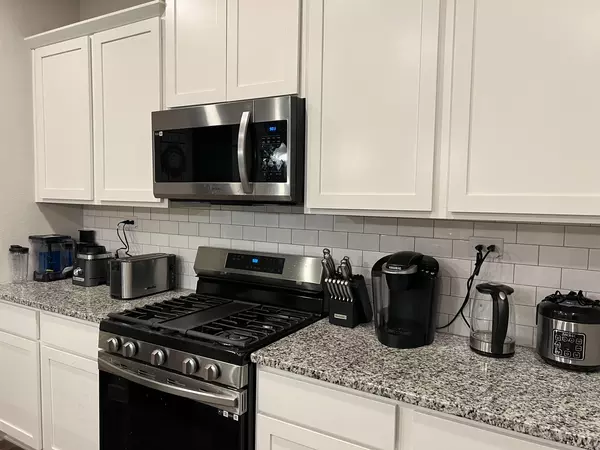 Coliving in Brooks City Base - South SATX, San Antonio