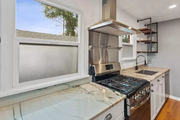 4 bedrooms apartment for rent in Clayton - North Denver, Denver