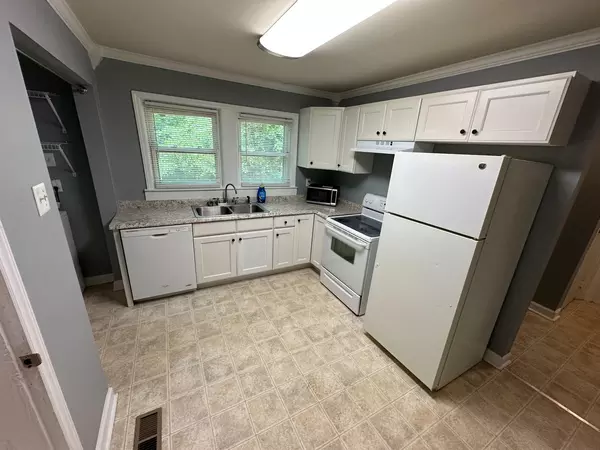 Coliving in Hope Valley - Durham, Raleigh