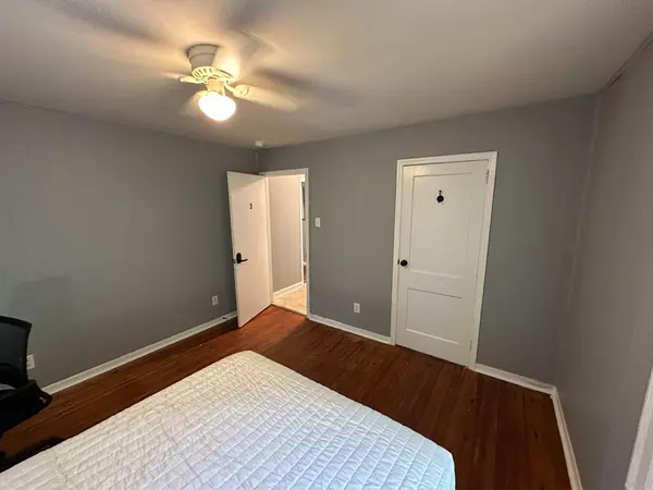 Coliving in Hope Valley - Durham, Raleigh