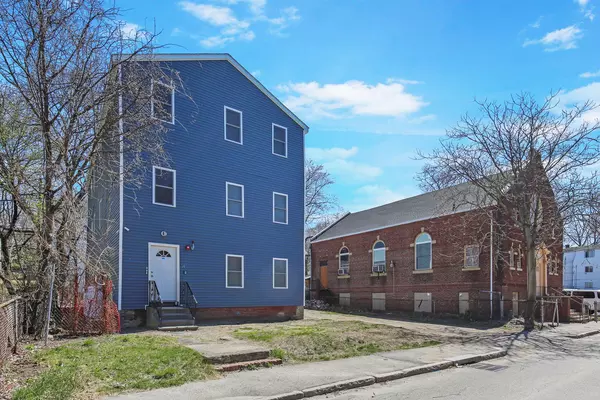 Coliving in Worcester - Metro Area, Boston